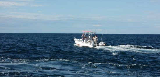 Panama - Azuero, rybarska lod pro 3-4 rybare